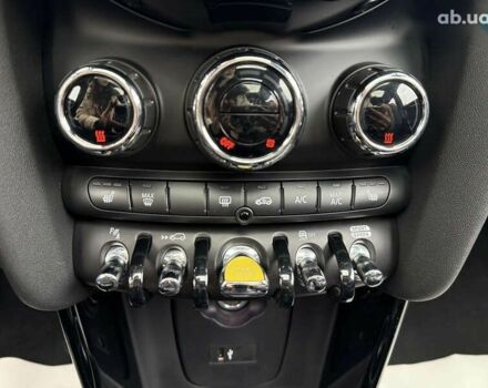 Мини John Cooper Works, объемом двигателя 2.45 л и пробегом 28 тыс. км за 15900 $, фото 16 на Automoto.ua