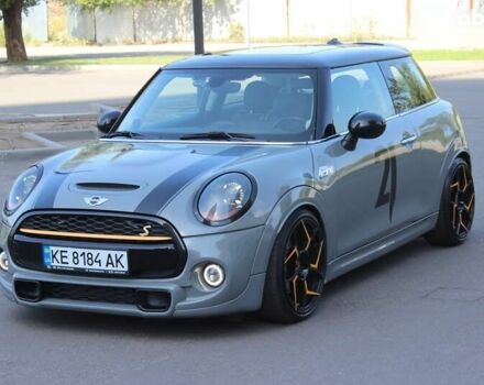 Сірий Міні John Cooper Works, об'ємом двигуна 2 л та пробігом 130 тис. км за 16999 $, фото 1 на Automoto.ua