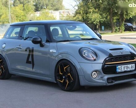Серый Мини John Cooper Works, объемом двигателя 2 л и пробегом 130 тыс. км за 16999 $, фото 1 на Automoto.ua
