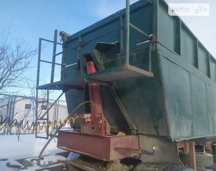 Красный МОЛ К85Ф, объемом двигателя 0 л и пробегом 100 тыс. км за 5700 $, фото 1 на Automoto.ua