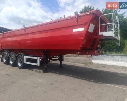 Красный МОЛ НВ, объемом двигателя 0 л и пробегом 88 тыс. км за 21214 $, фото 14 на Automoto.ua