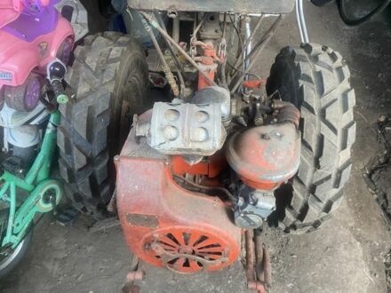 Красный МТЗ 05, объемом двигателя 0.25 л и пробегом 10 тыс. км за 756 $, фото 1 на Automoto.ua