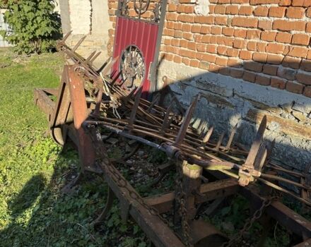 МТЗ 80 Беларус 1984 в Черткове на Automoto.ua Синий МТЗ 80 Беларус, объемом двигателя 4.75 л и пробегом 10 тыс. км за 4000 $, фото 7 на Automoto.ua