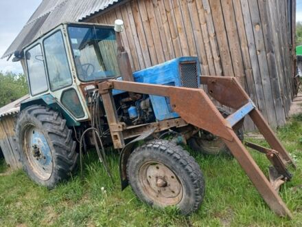 МТЗ 80 Бєларус 1992 у Коростене на Automoto.ua Синій МТЗ 80 Бєларус, об'ємом двигуна 0 л та пробігом 10 тис. км за 4000 $, фото 1 на Automoto.ua