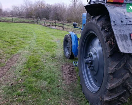 МТЗ 80.1 Беларус, объемом двигателя 4.75 л и пробегом 0 тыс. км за 4000 $, фото 4 на Automoto.ua