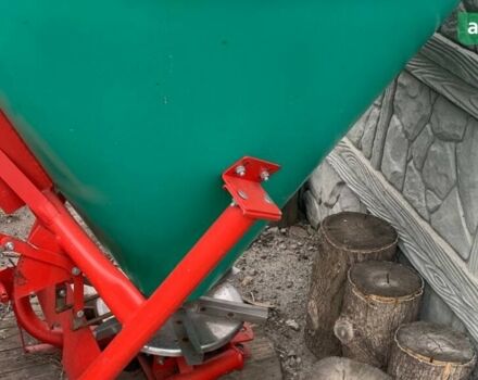 МТЗ 80 Білорус 1997 в Белой Церкве на Automoto.ua МТЗ 80 Білорус, объемом двигателя 4.75 л и пробегом 0 тыс. км за 25000 $, фото 11 на Automoto.ua