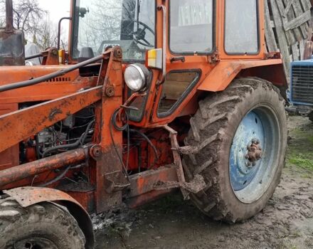 Красный МТЗ 82 Беларус, объемом двигателя 4.75 л и пробегом 100 тыс. км за 8300 $, фото 2 на Automoto.ua