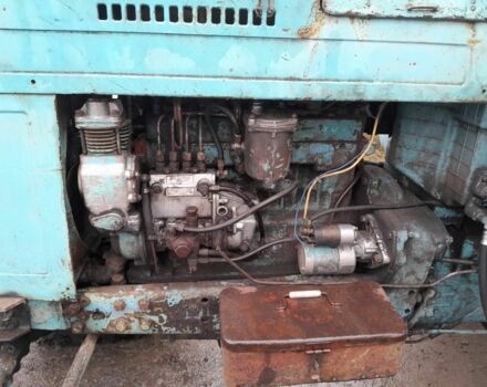 Зеленый МТЗ 82 Беларус, объемом двигателя 4.7 л и пробегом 5 тыс. км за 7000 $, фото 3 на Automoto.ua