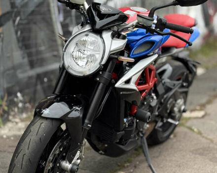 МВ Агуста Брутале, объемом двигателя 0 л и пробегом 15 тыс. км за 13500 $, фото 2 на Automoto.ua