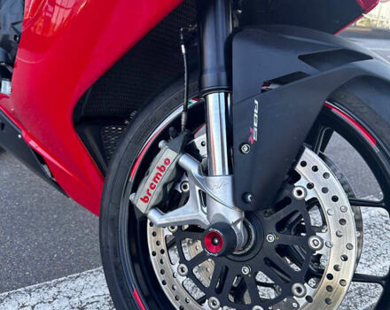 Красный МВ Агуста Ф3, объемом двигателя 0.68 л и пробегом 5 тыс. км за 12000 $, фото 5 на Automoto.ua