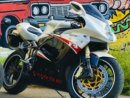 МВ Агуста Ф4 2007 у Харкові на Automoto.ua МВ Агуста Ф4, об'ємом двигуна 1 л та пробігом 7 тис. км за 20000 $, фото 1 на Automoto.ua