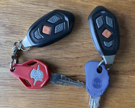 Красный МВ Агуста TURISMO VELOCE, объемом двигателя 0.8 л и пробегом 23 тыс. км за 7000 $, фото 1 на Automoto.ua