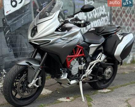 МВ Агуста TURISMO VELOCE, об'ємом двигуна 0 л та пробігом 22 тис. км за 10800 $, фото 5 на Automoto.ua