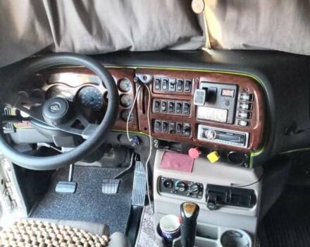 Білий МАК Vision, об'ємом двигуна 12 л та пробігом 100 тис. км за 22000 $, фото 5 на Automoto.ua