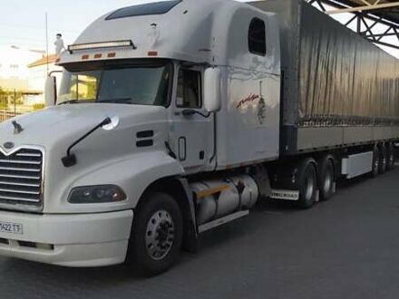 Білий МАК Vision, об'ємом двигуна 12 л та пробігом 100 тис. км за 22000 $, фото 1 на Automoto.ua