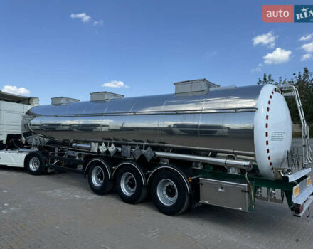 Магиар СР 2005 в Виннице на Automoto.ua Зеленый Магиар СР, объемом двигателя 0 л и пробегом 100 тыс. км за 34000 $, фото 5 на Automoto.ua