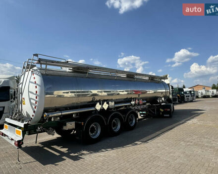 Магиар СР 2005 в Виннице на Automoto.ua Зеленый Магиар СР, объемом двигателя 0 л и пробегом 100 тыс. км за 34000 $, фото 7 на Automoto.ua