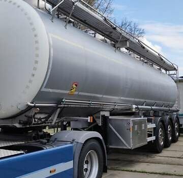 Серый Магиар SR34ES, объемом двигателя 0 л и пробегом 100 тыс. км за 50759 $, фото 1 на Automoto.ua