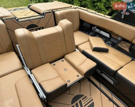 Малібу Wakesetter, об'ємом двигуна 6.2 л та пробігом 0 тис. км за 255120 $, фото 11 на Automoto.ua