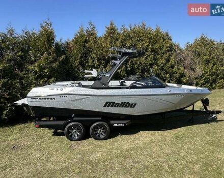 Малибу Wakesetter, объемом двигателя 0 л и пробегом 0 тыс. км за 267990 $, фото 1 на Automoto.ua