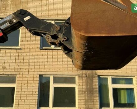 Маниту МЛТ, объемом двигателя 0 л и пробегом 0 тыс. км за 57750 $, фото 2 на Automoto.ua