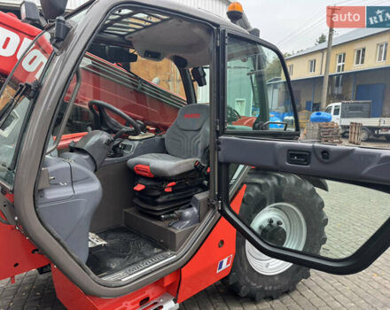 Красный Маниту MLT 735-120 LSU, объемом двигателя 4.5 л и пробегом 0 тыс. км за 45978 $, фото 18 на Automoto.ua