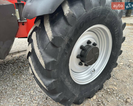Красный Маниту MLT 735-120 LSU, объемом двигателя 4.5 л и пробегом 5 тыс. км за 51382 $, фото 16 на Automoto.ua