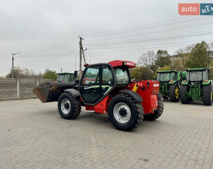 Маніту MLT 735-120 LSU 2017 у Радомышле на Automoto.ua Червоний Маніту MLT 735-120 LSU, об'ємом двигуна 0 л та пробігом 0 тис. км за 58000 $, фото 3 на Automoto.ua