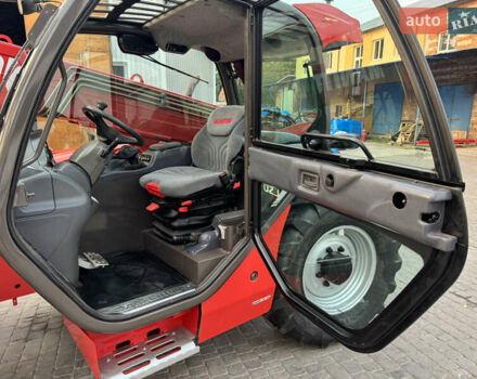 Красный Маниту MLT 735 LSU, объемом двигателя 4.5 л и пробегом 0 тыс. км за 48403 $, фото 33 на Automoto.ua