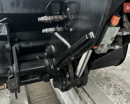 Маніту MLT 735 LSU, об'ємом двигуна 0 л та пробігом 10 тис. км за 45900 $, фото 9 на Automoto.ua