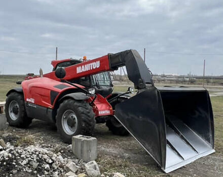 Красный Маниту MLT 840-137, объемом двигателя 4.5 л и пробегом 8 тыс. км за 58500 $, фото 20 на Automoto.ua