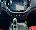 Белый Мазерати Гибли, объемом двигателя 2.98 л и пробегом 130 тыс. км за 27000 $, фото 12 на Automoto.ua