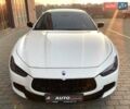 Білий Мазераті Ghibli, об'ємом двигуна 3 л та пробігом 71 тис. км за 32500 $, фото 1 на Automoto.ua