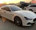 Белый Мазерати Гибли, объемом двигателя 3 л и пробегом 71 тыс. км за 32500 $, фото 4 на Automoto.ua