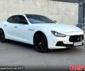 Білий Мазераті Ghibli, об'ємом двигуна 3 л та пробігом 96 тис. км за 22500 $, фото 2 на Automoto.ua