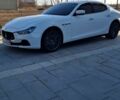 Белый Мазерати Гибли, объемом двигателя 2.99 л и пробегом 120 тыс. км за 27450 $, фото 13 на Automoto.ua