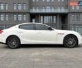 Білий Мазераті Ghibli, об'ємом двигуна 2.98 л та пробігом 126 тис. км за 23900 $, фото 13 на Automoto.ua