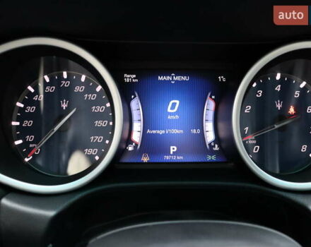 Белый Мазерати Гибли, объемом двигателя 3 л и пробегом 80 тыс. км за 26700 $, фото 21 на Automoto.ua