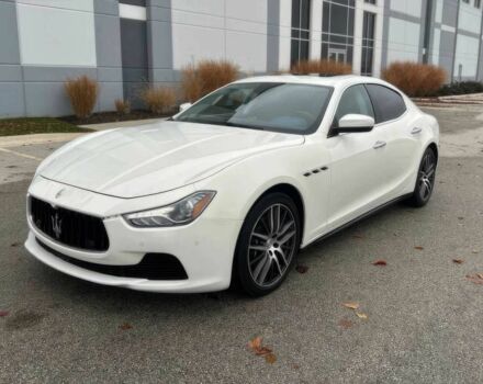 Белый Мазерати Гибли, объемом двигателя 3 л и пробегом 52 тыс. км за 12700 $, фото 2 на Automoto.ua