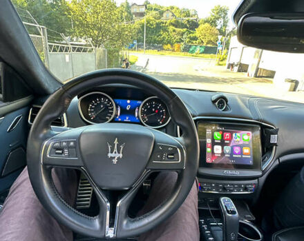 Мазерати Гибли 2019 в Киеве на Automoto.ua Белый Мазерати Гибли, объемом двигателя 2.98 л и пробегом 55 тыс. км за 35000 $, фото 5 на Automoto.ua