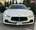 Белый Мазерати Гибли, объемом двигателя 2.98 л и пробегом 38 тыс. км за 39999 $, фото 6 на Automoto.ua