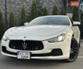 Белый Мазерати Гибли, объемом двигателя 2.98 л и пробегом 38 тыс. км за 39999 $, фото 5 на Automoto.ua