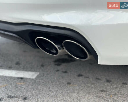 Белый Мазерати Гибли, объемом двигателя 2.98 л и пробегом 38 тыс. км за 39999 $, фото 24 на Automoto.ua