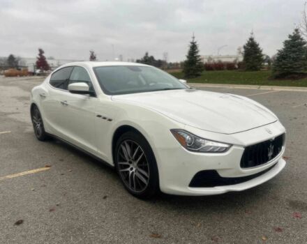 Білий Мазераті Ghibli, об'ємом двигуна 3 л та пробігом 52 тис. км за 12700 $, фото 1 на Automoto.ua