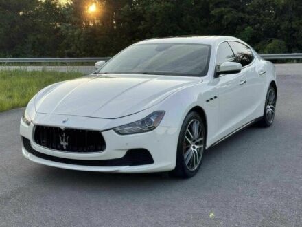Мазерати Гибли 2017 в Тернополе на Automoto.ua Белый Мазерати Гибли, объемом двигателя 3 л и пробегом 123 тыс. км за 12000 $, фото 1 на Automoto.ua