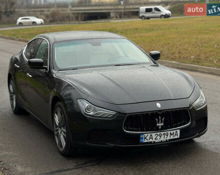 Черный Мазерати Гибли, объемом двигателя 3 л и пробегом 124 тыс. км за 14900 $, фото 1 на Automoto.ua