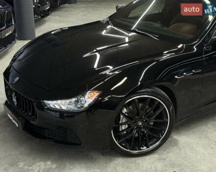 Черный Мазерати Гибли, объемом двигателя 3 л и пробегом 146 тыс. км за 25900 $, фото 9 на Automoto.ua