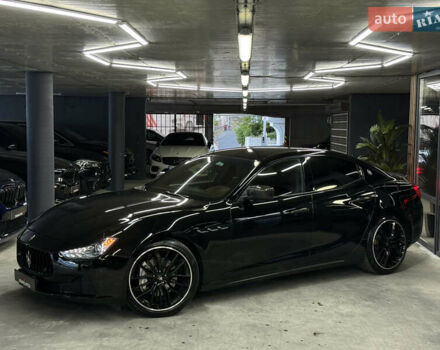 Черный Мазерати Гибли, объемом двигателя 3 л и пробегом 146 тыс. км за 25900 $, фото 6 на Automoto.ua