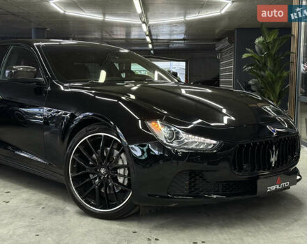 Черный Мазерати Гибли, объемом двигателя 3 л и пробегом 146 тыс. км за 25900 $, фото 2 на Automoto.ua