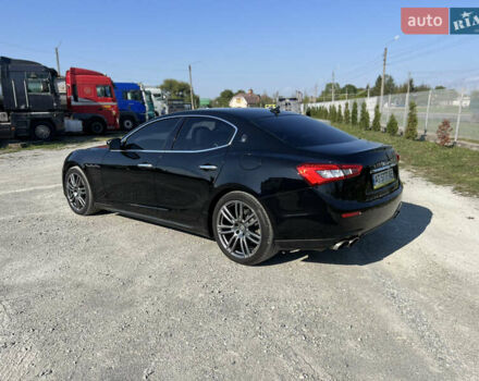 Чорний Мазераті Ghibli, об'ємом двигуна 2.98 л та пробігом 134 тис. км за 22000 $, фото 5 на Automoto.ua